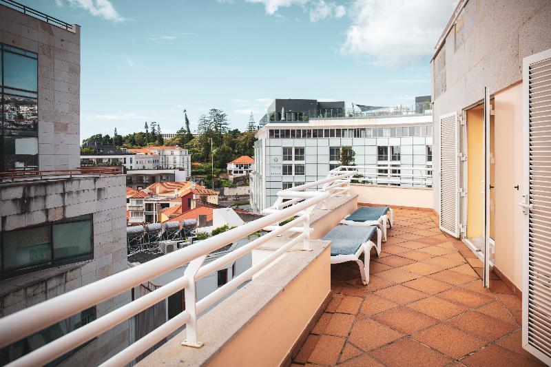 Apartamentos Turisticos Atlantida Funchal Dış mekan fotoğraf